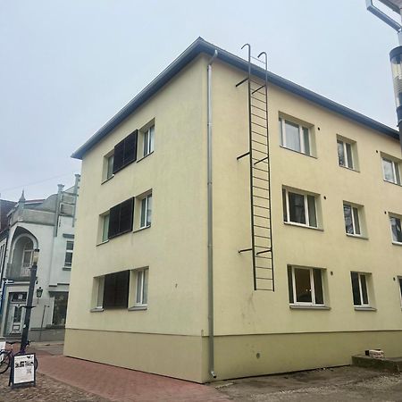 Apartement Nikolai Parnu Luaran gambar