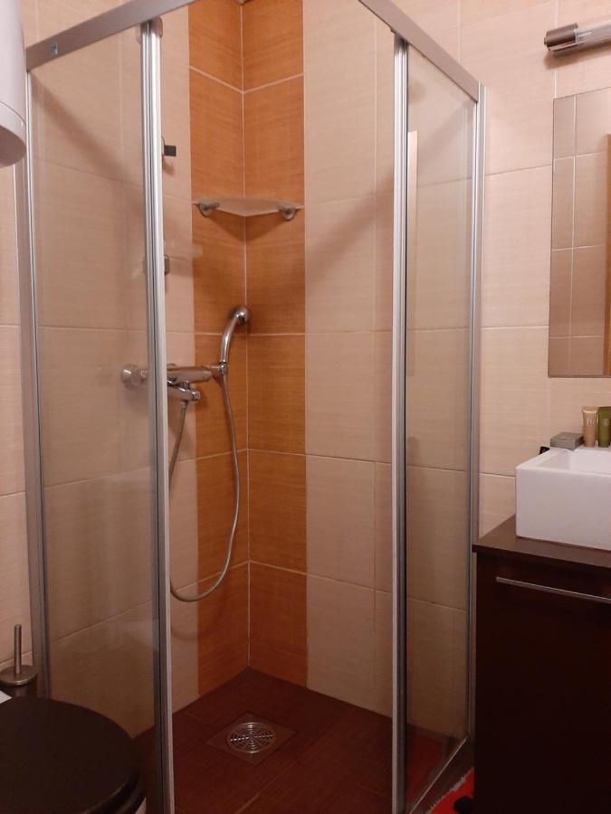 Apartement Nikolai Parnu Luaran gambar